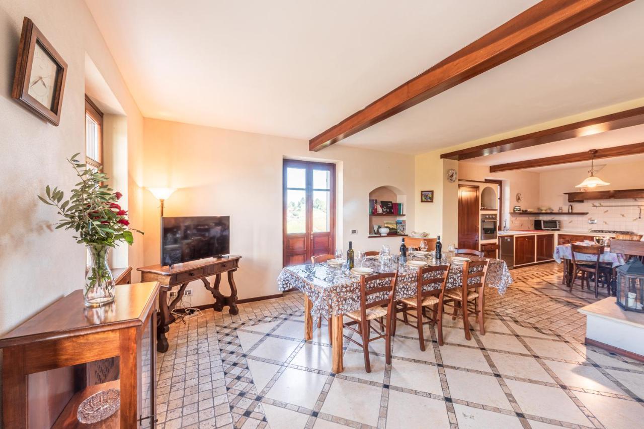 אלבה Villa Bricco Paglieri, Entire Villa מראה חיצוני תמונה