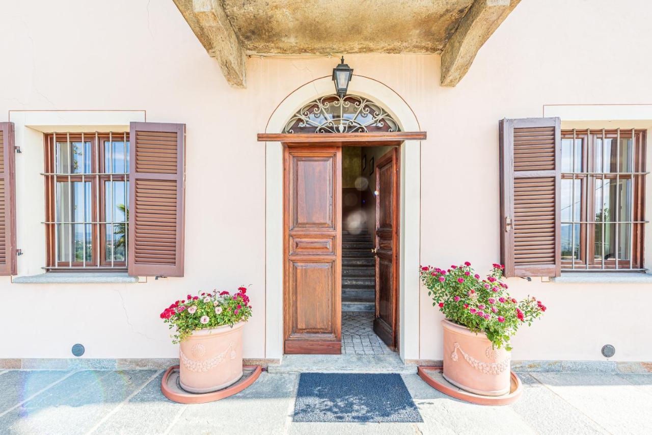 אלבה Villa Bricco Paglieri, Entire Villa מראה חיצוני תמונה