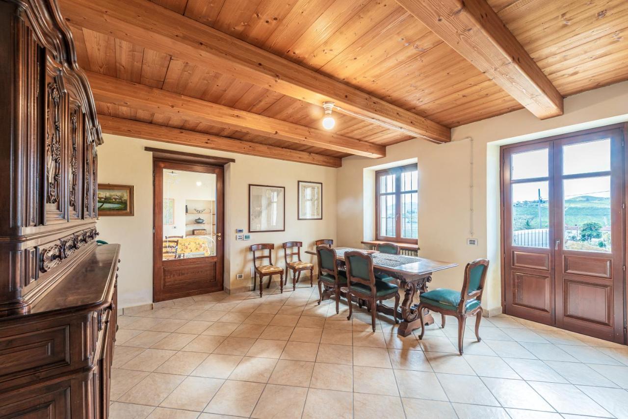 אלבה Villa Bricco Paglieri, Entire Villa מראה חיצוני תמונה