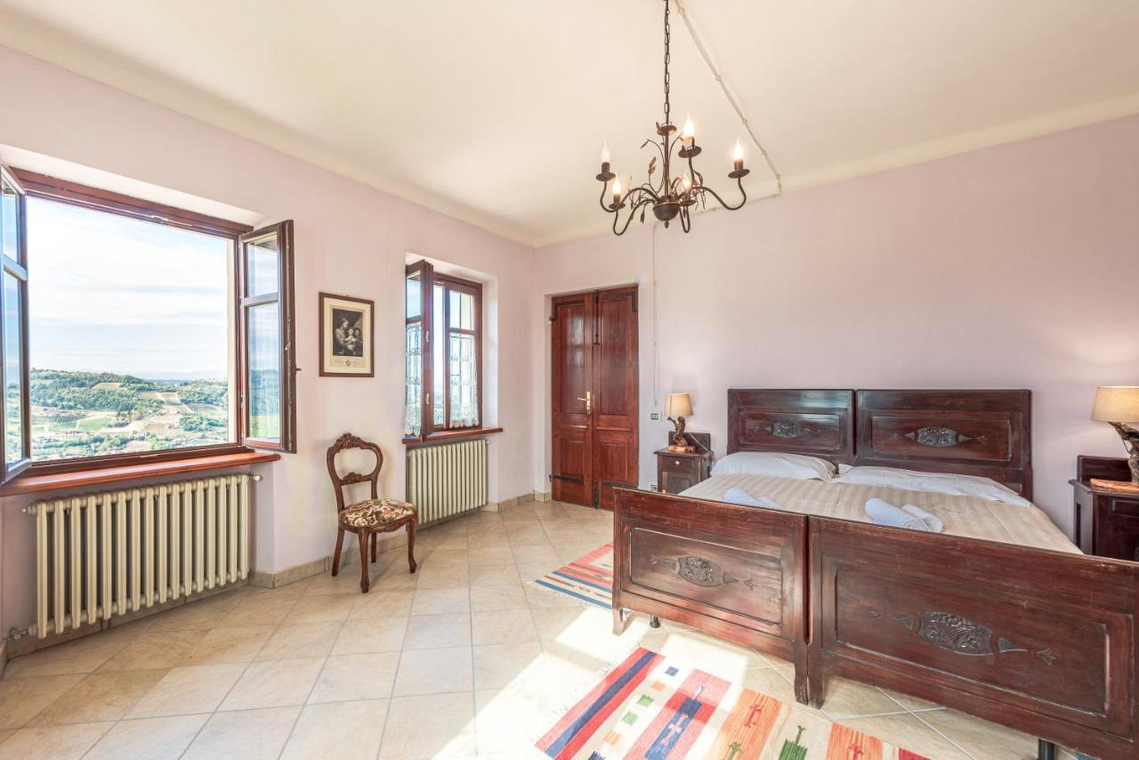 אלבה Villa Bricco Paglieri, Entire Villa מראה חיצוני תמונה