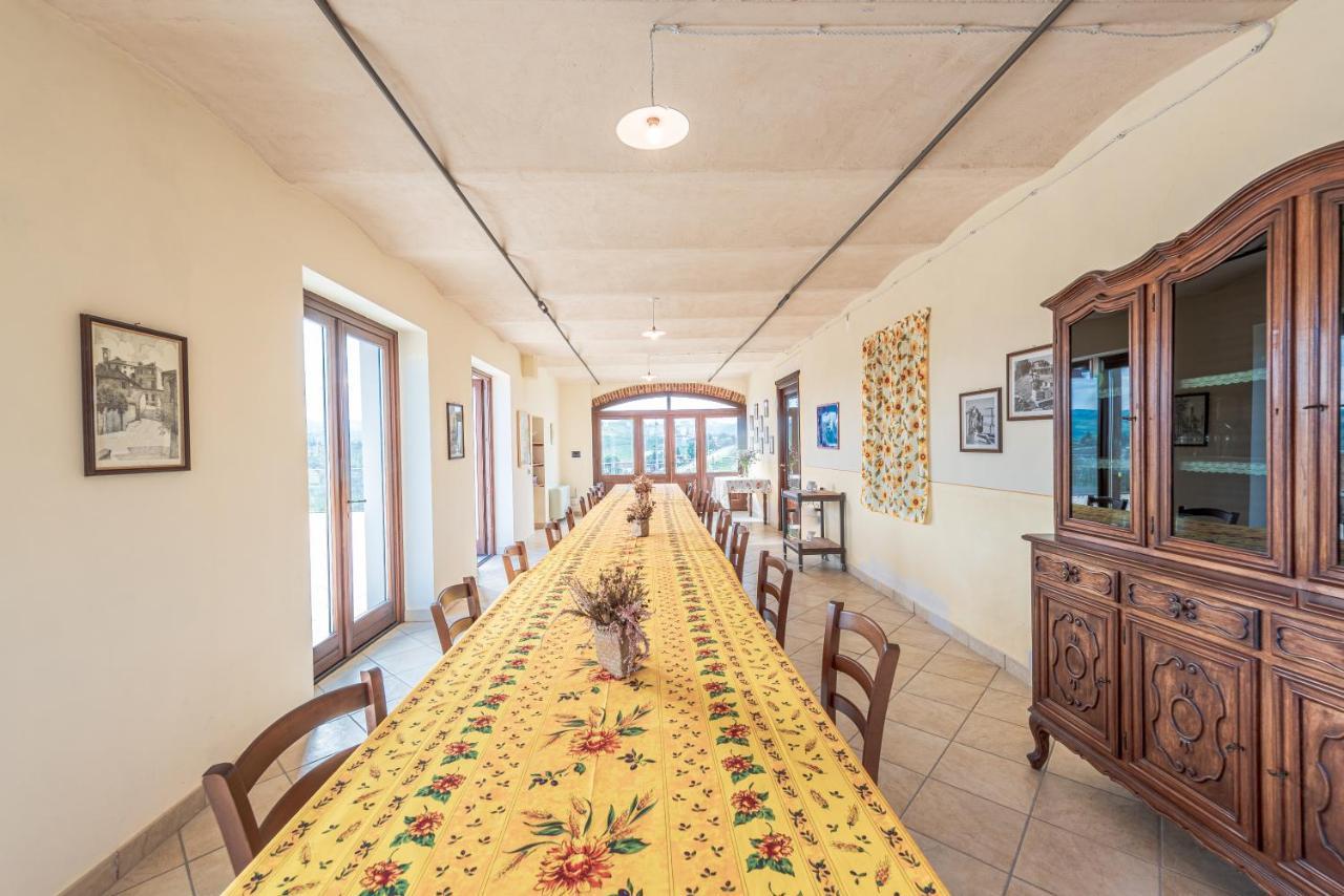 אלבה Villa Bricco Paglieri, Entire Villa מראה חיצוני תמונה