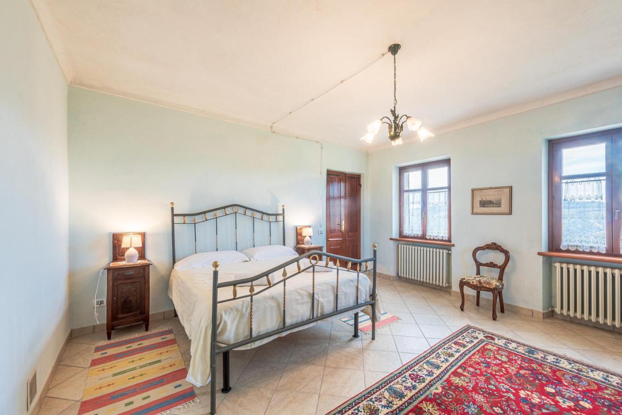 אלבה Villa Bricco Paglieri, Entire Villa מראה חיצוני תמונה