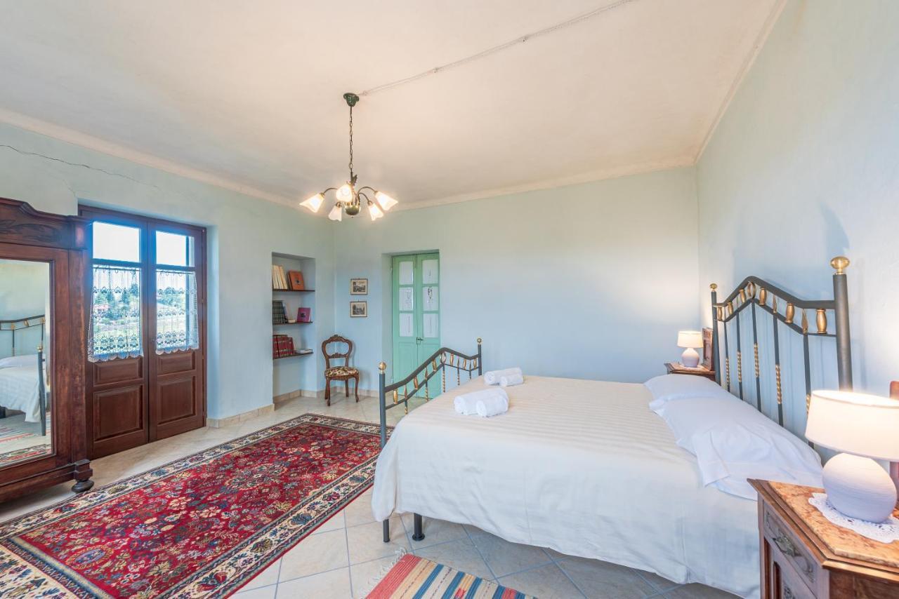 אלבה Villa Bricco Paglieri, Entire Villa מראה חיצוני תמונה