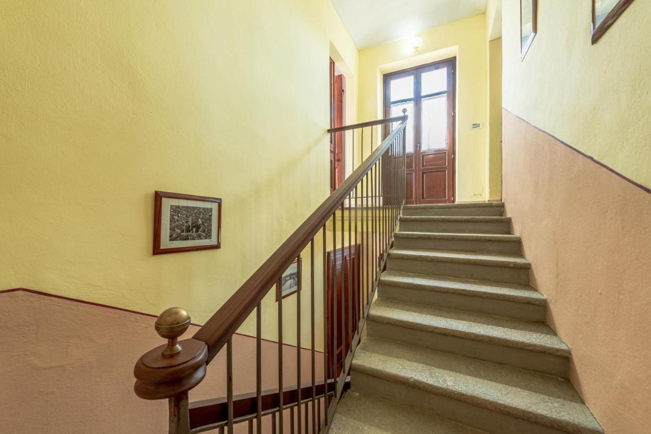 אלבה Villa Bricco Paglieri, Entire Villa מראה חיצוני תמונה